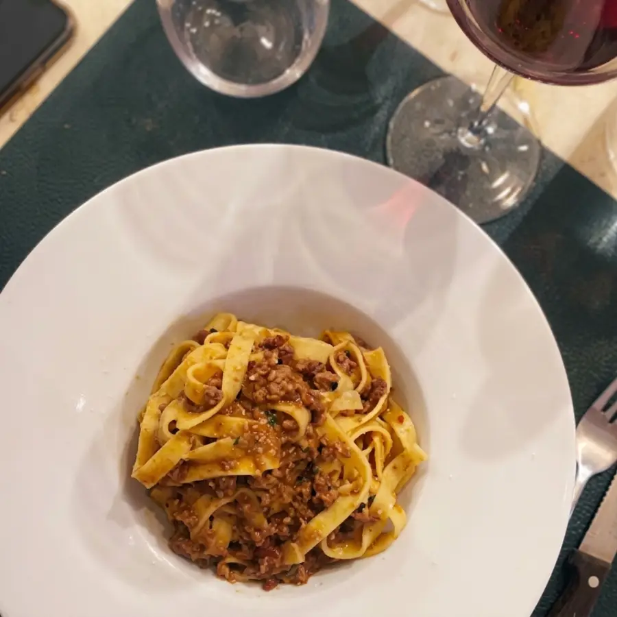 Tagliatelle al ragù di Trombicche, ricetta tipica toscana.